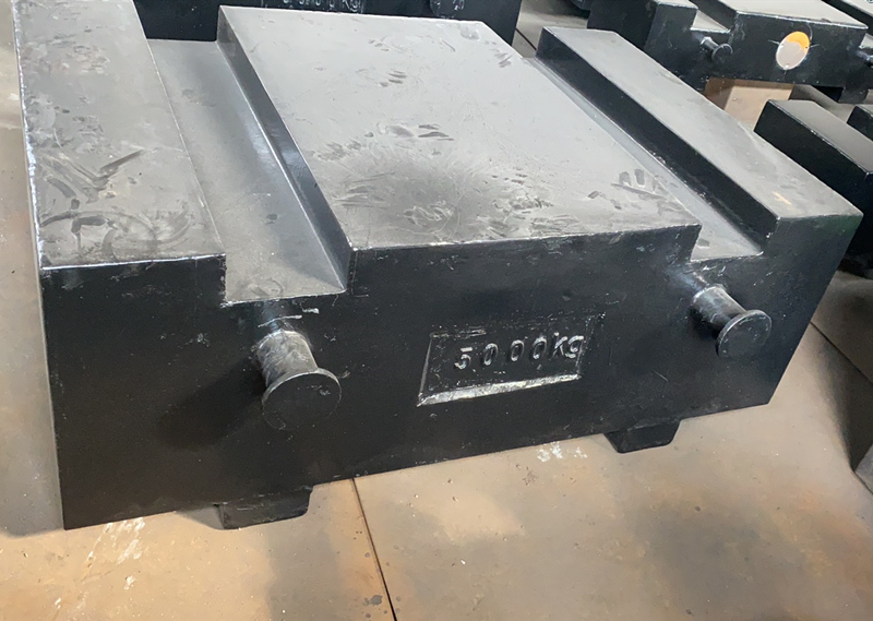 10噸鋼包鐵砝碼里面的材料是什么？